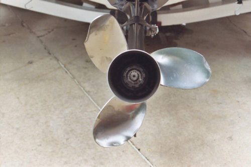 Understanding Boat Propeller Damage and the Expert Solutions at Marina Bay Harbor Service Center