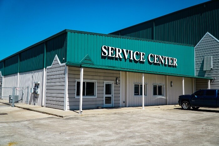 The Marina Bay Harbor Service Center at Clear Lake Shores